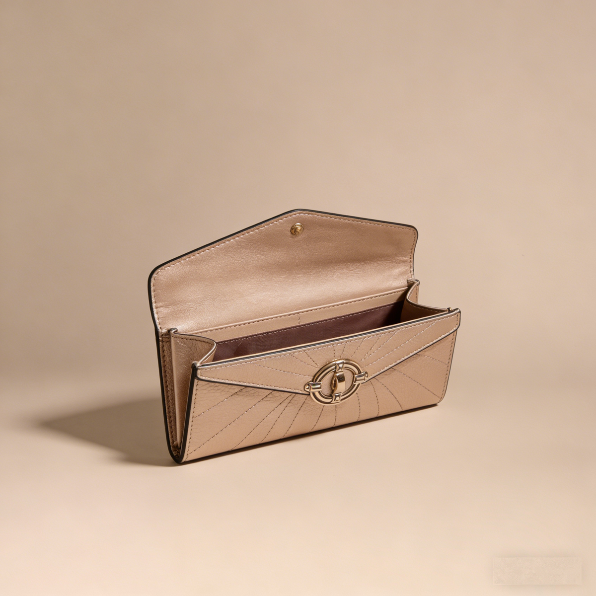 SoleilRay Clutch: The Champagne Metallic Sunburst Evening Clutch