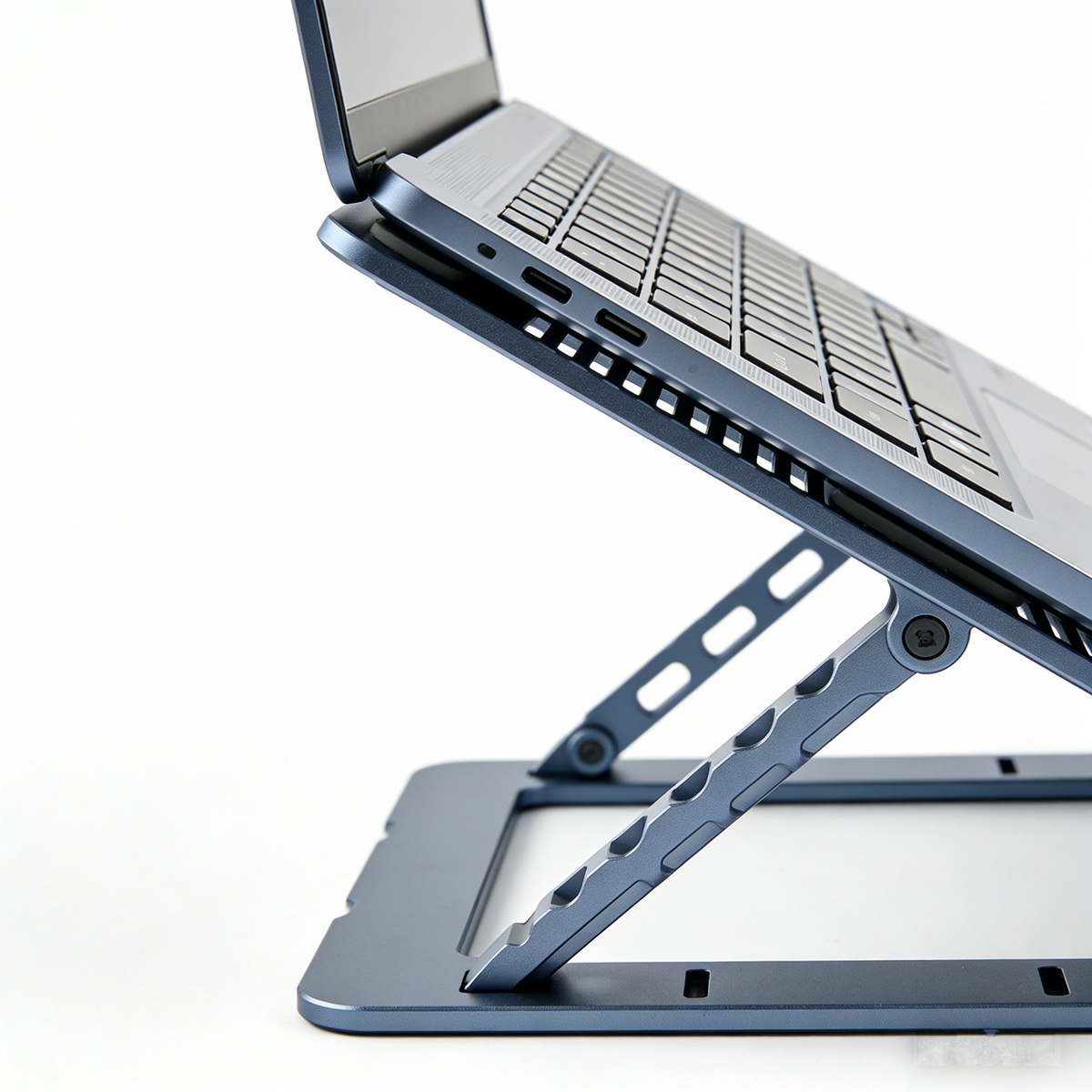 ChillFlow Pro Laptop Cooling Stand: The Ergonomic Heat Dissipator