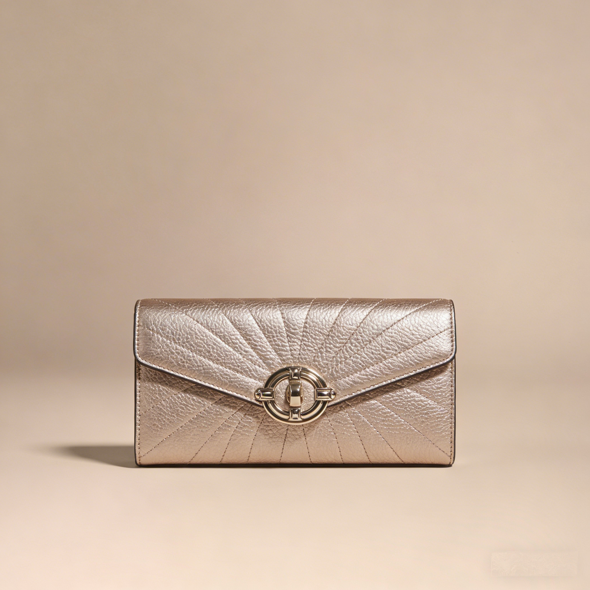 SoleilRay Clutch: The Champagne Metallic Sunburst Evening Clutch